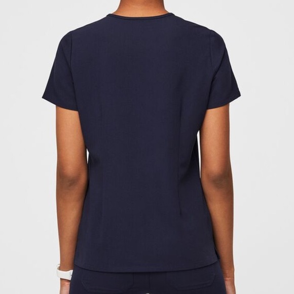 Figs • Catarina Navy Blue One-Pocket V-Neck Scrub Top - M - Picture 2 of 11